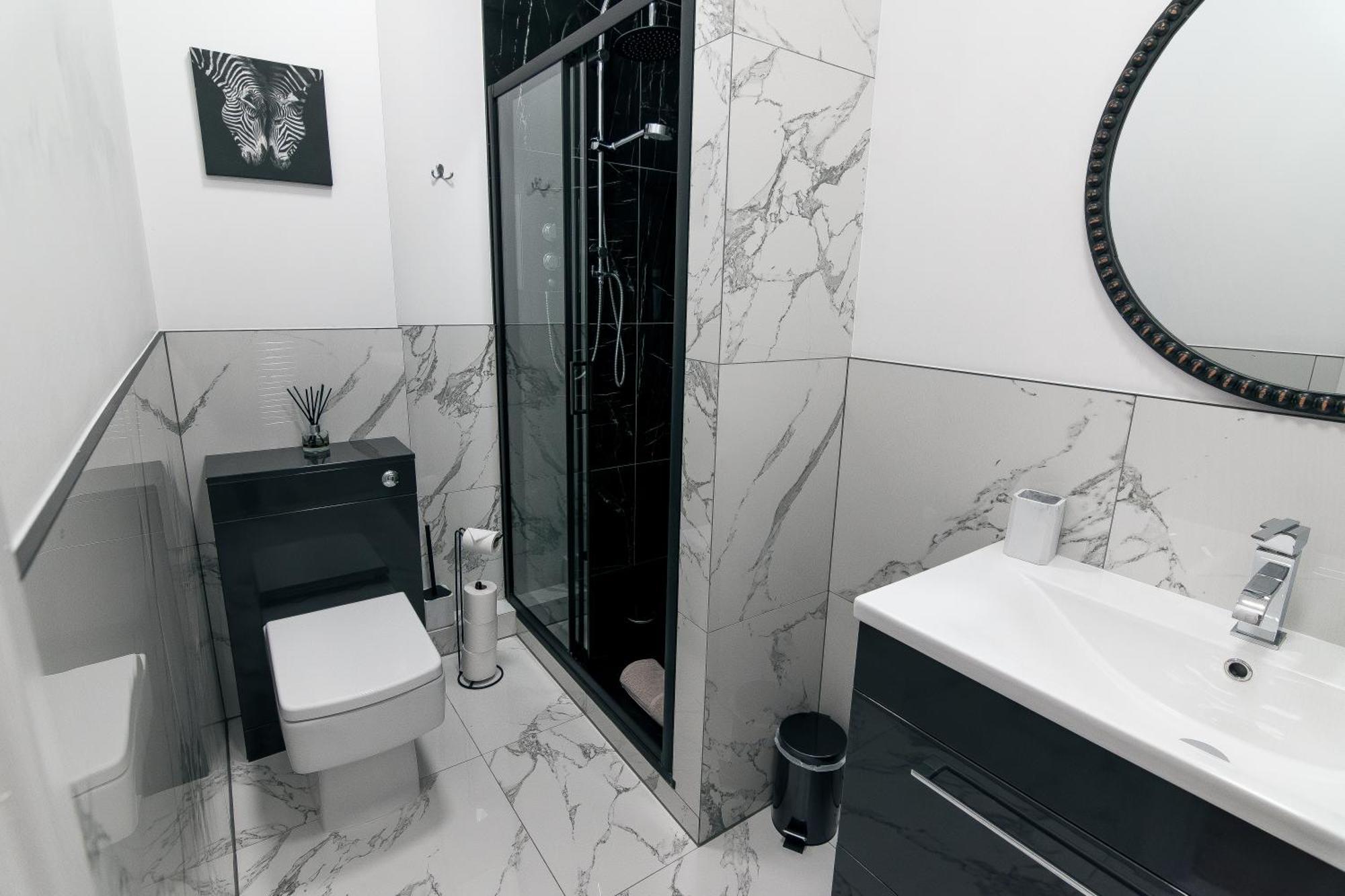Modern Apartment In Aberdeen City Centre, Guild Street, Free Wifi Kültér fotó
